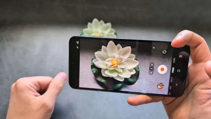 Đánh giá Samsung Galaxy A17 5G về hai
