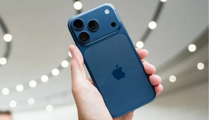 Vậy có nên mua iPhone 17 Pro có khe SIM?