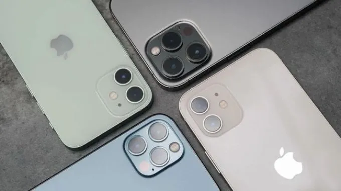 Dùng công cụ để kiểm tra khả năng chống nước của iPhone cũ