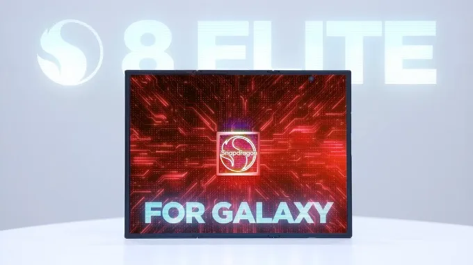So sánh Samsung Galaxy Z TriFold và Z Fold 7 về hiệu năng