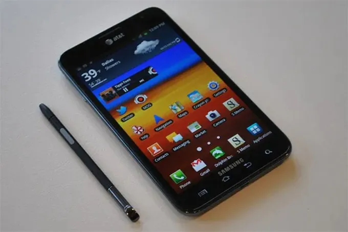Samsung Galaxy Note ra mắt năm 2011