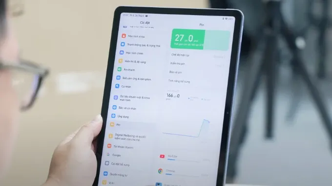Một trong những điểm mạnh lớn nhất của Redmi Pad 2 là viên pin dung lượng 9.000 mAh