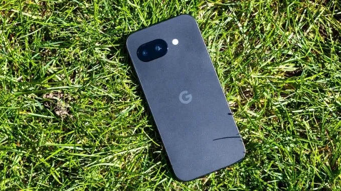 Thiết kế Google Pixel 9a