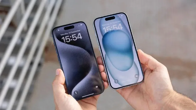 iPhone 15 và iPhone 15 Pro có màn hình tương tự nhau