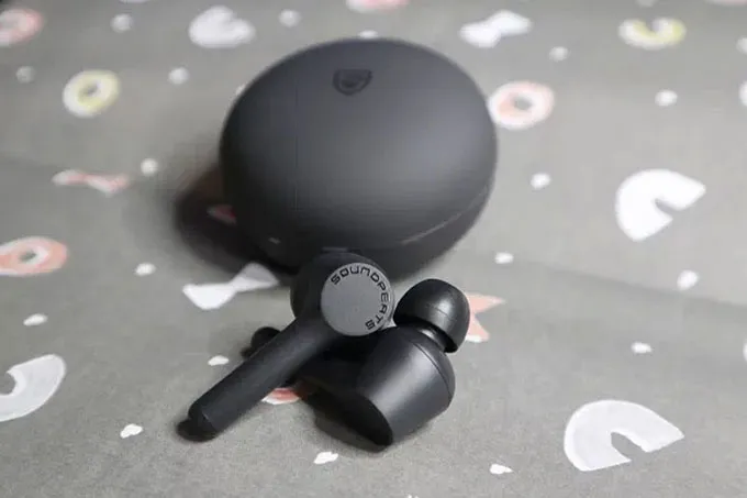 Tai nghe SoundPeats Mac