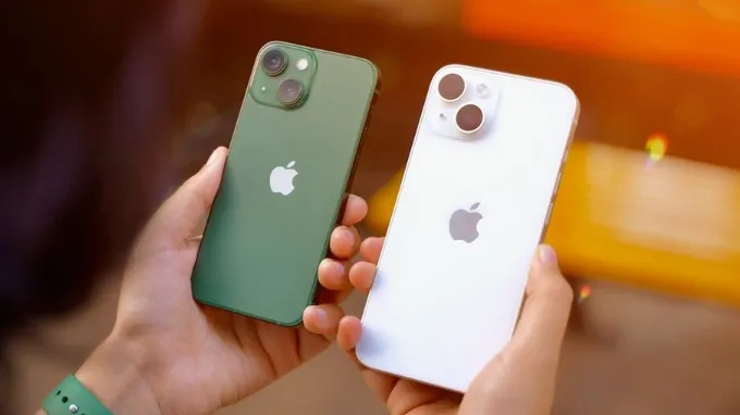Có nên mua iPhone 1978 không?