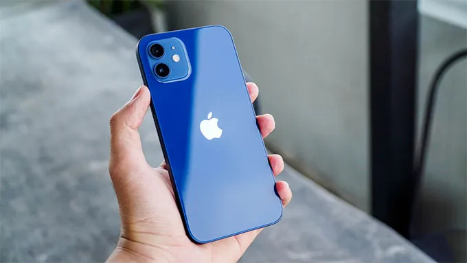 Thời lượng pin iPhone 12 tốt hơn