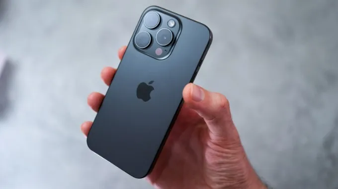 Thiết kế iPhone 15 Pro 512GB Cũ Đẹp 97%