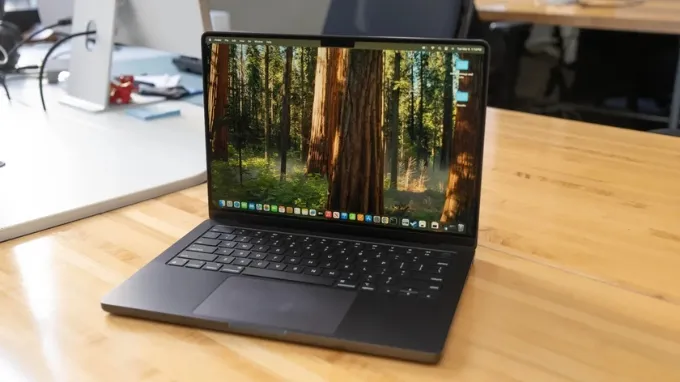 macbook-pro-16inch-m4-pro-14cpu-20gpu-48gb-vna-xtmobile