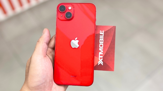 iPhone 14 màu Đỏ đầy ấn tượng