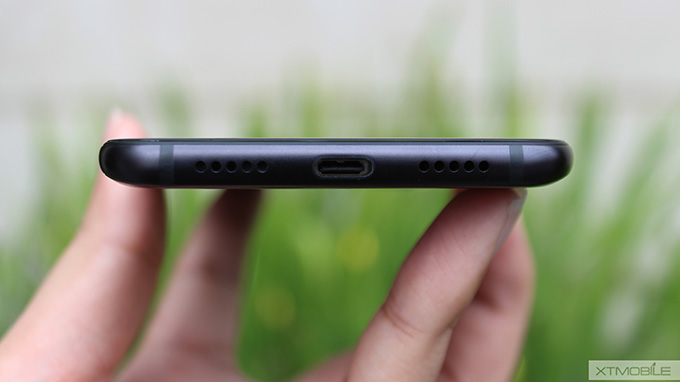 Pin 4000 mAh cho phép Xiaomi Redmi Note 7 hoạt động trong thời gian dài