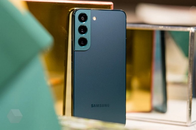 Thiết kế mềm mại Samsung Galaxy S23 được đánh giá là khá sang trọng, tinh tế và thu hút người dùng 