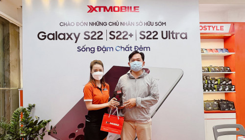 Hình ảnh ngày mở bán Samsung Galaxy S22 Series chính hãng tại XTmobile