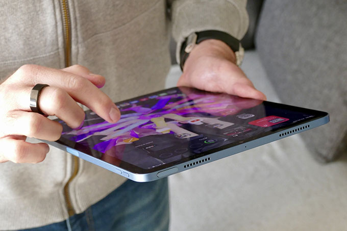 iPad Air 5 64GB Wifi: Gọn nhẹ trong thiết kế, mạnh mẽ về cấu hình bên trong