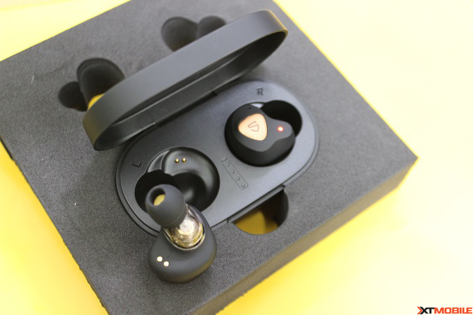 Có nhiều nút bọc silicon có thể dễ dàng điều chỉnh cho phù hợp với tai