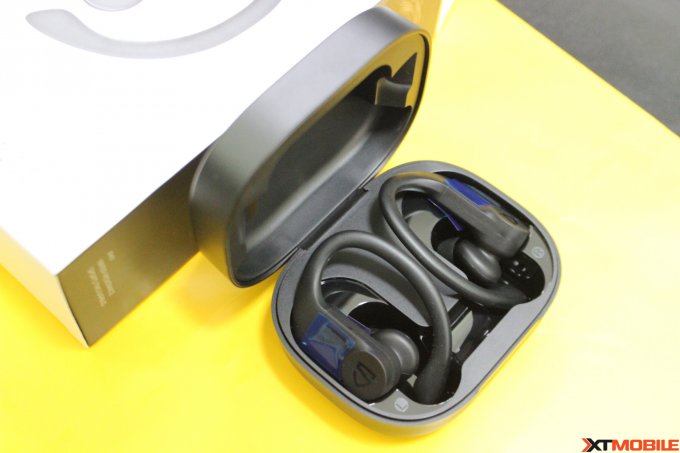 Thiết kế tai nghe Soundpeats Truewings mang đậm chất thể thao với vòm đeo tai độc đáo​