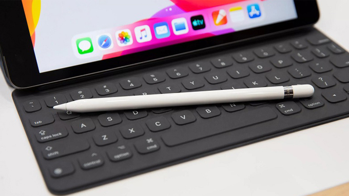 Dòng iPad 2019 còn kèm theo phụ kiện là bút cảm ứng Apple Pencil.