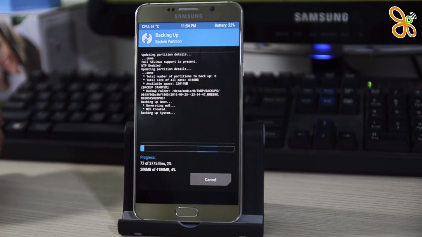 tenovinet  Chia sẻ bộ hình nền xuyên thấu linh kiện bên trong của các  smartphone Samsung LGMời anh em tải về