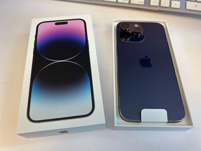 Nếu bạn là một người yêu công nghệ và muốn trải nghiệm những tính năng vượt trội của smartphone, hãy xem hình ảnh về iPhone 14 Pro Max để thấy sự đột phá và tiên tiến của sản phẩm mới nhất của Apple.