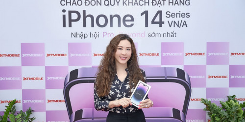 Doanh nhân-Hoa hậu Thu Hoài 'phải lòng' iPhone 14 Pro Max Deep Purple khi đến trải nghiệm tại XTmobile
