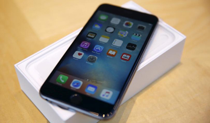 iPhone 8 64GB hoạt động lâu nhờ phầm mềm tiết kiện năng lượng hiện đại