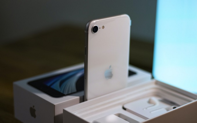 iPhone SE‌ 2022 có thể sẽ ra mắt vào nửa đầu năm sau với 3GB RAM