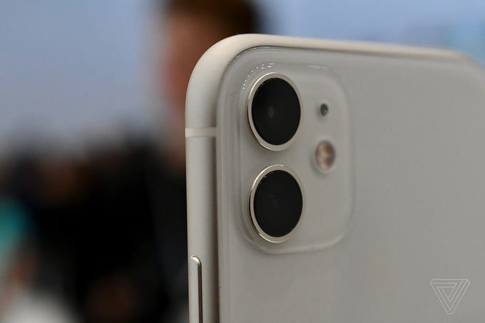 iPhone 11 sở hữu cụm camera kép với nhiều tính năng mới