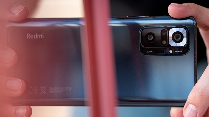 Camera Redmi Note 10 được trang bị 4 ống kính với thiết kế ấn tượng