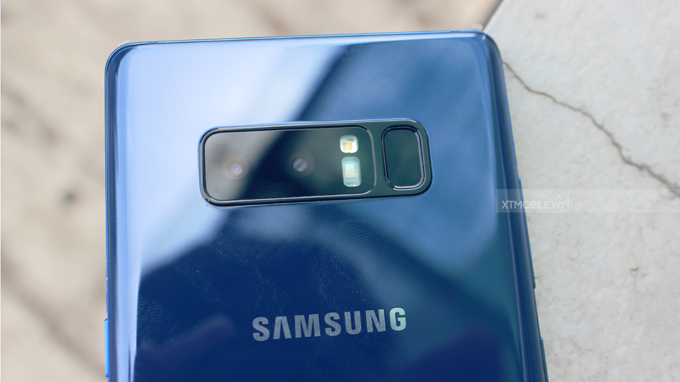 Galaxy Note 8 cũ hàn Quốc là chiếc điện thoại đầu tiên của Samsung được trang bị camera kép